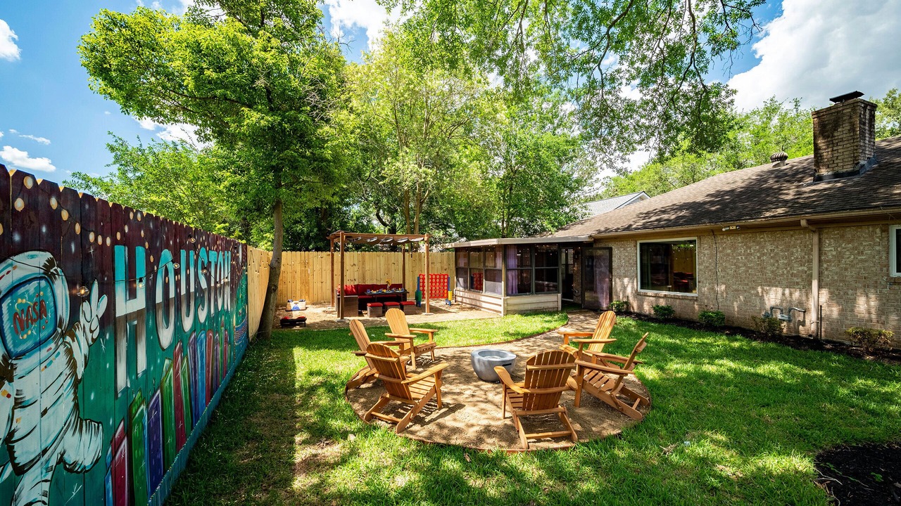 Photo of Outdoor in Clear Lake