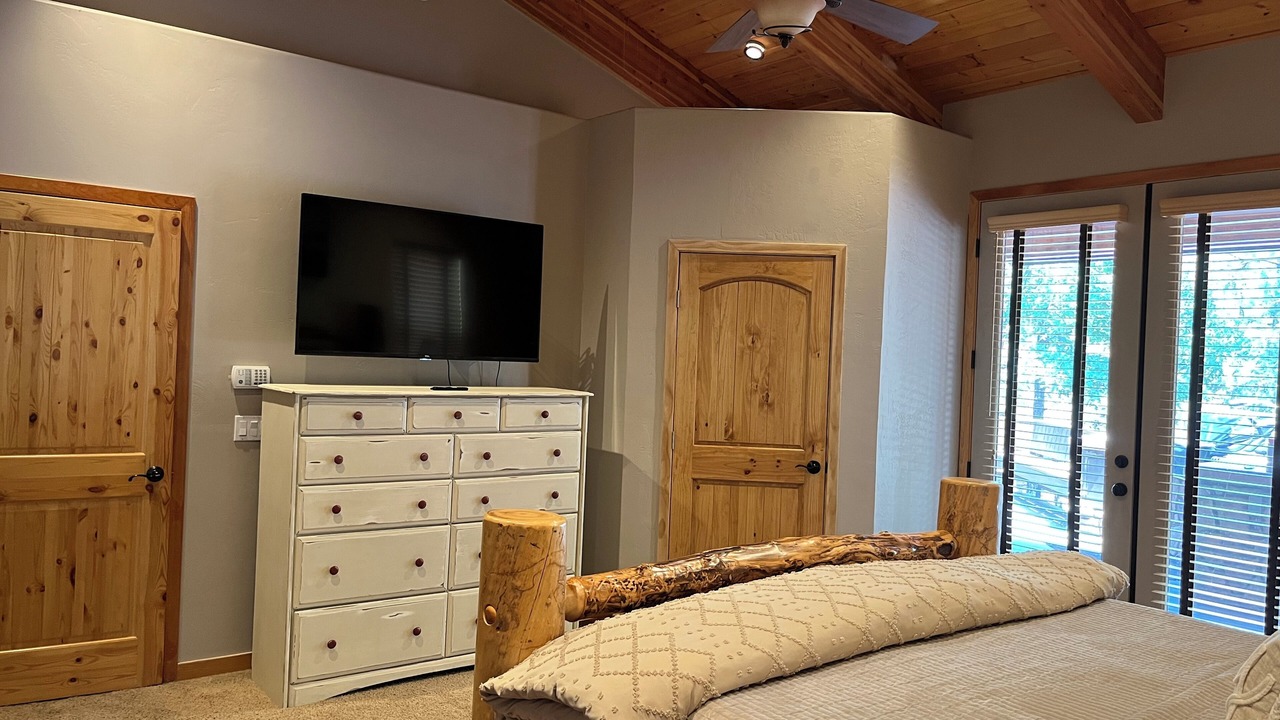 Photo of Bedroom in Pinetop-Lakeside