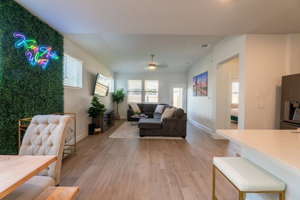 Photo of Livingroom in Austin