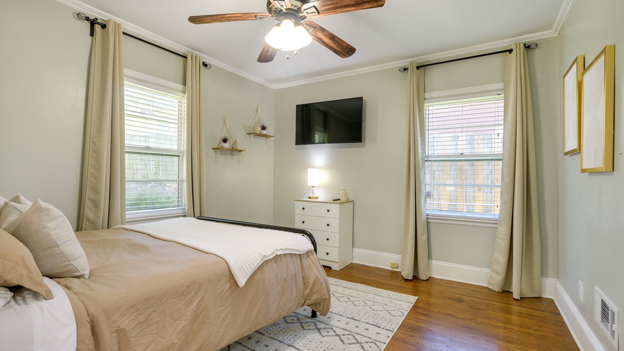 Photo of Bedroom in Terry Sanford