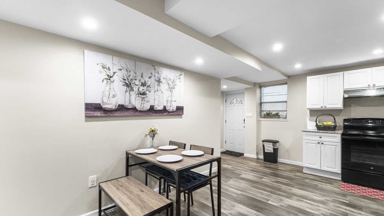 Photo of Others in Silver Spring