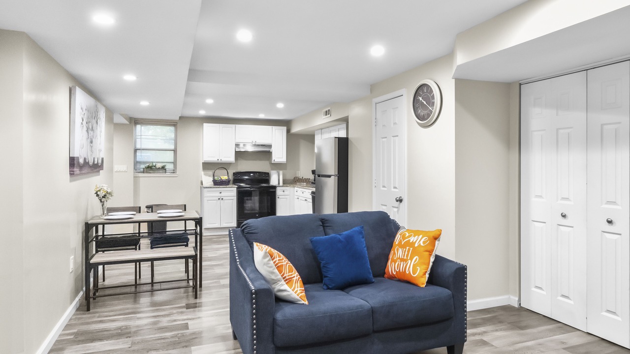 Photo of Others in Silver Spring