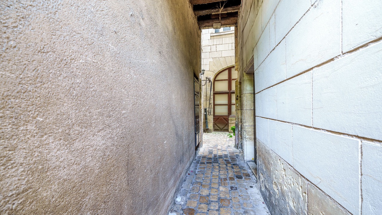 Photo of Outdoor in Tours City Centre