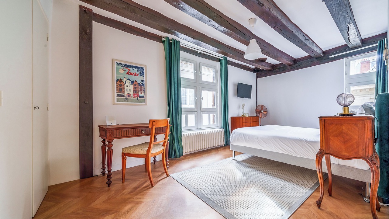 Photo of Bedroom in Tours City Centre