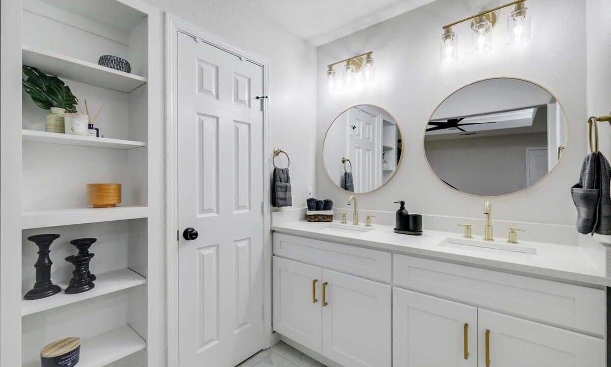 Photo of Bathroom in DeSoto