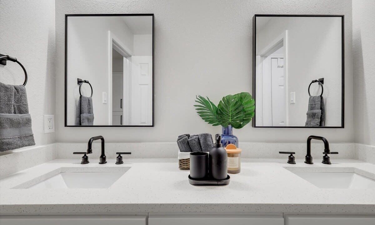 Photo of Bathroom in DeSoto