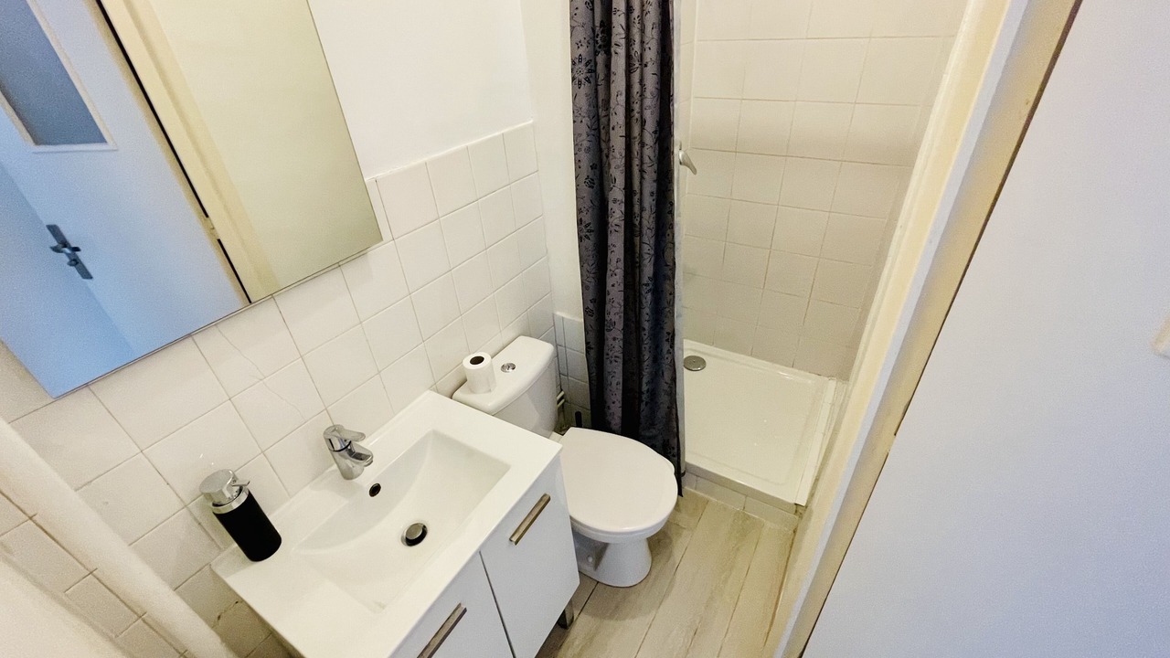 Photo of Bathroom in La Demi - Lune