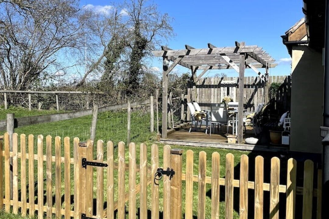 Photo of Outdoor in Callow Hill