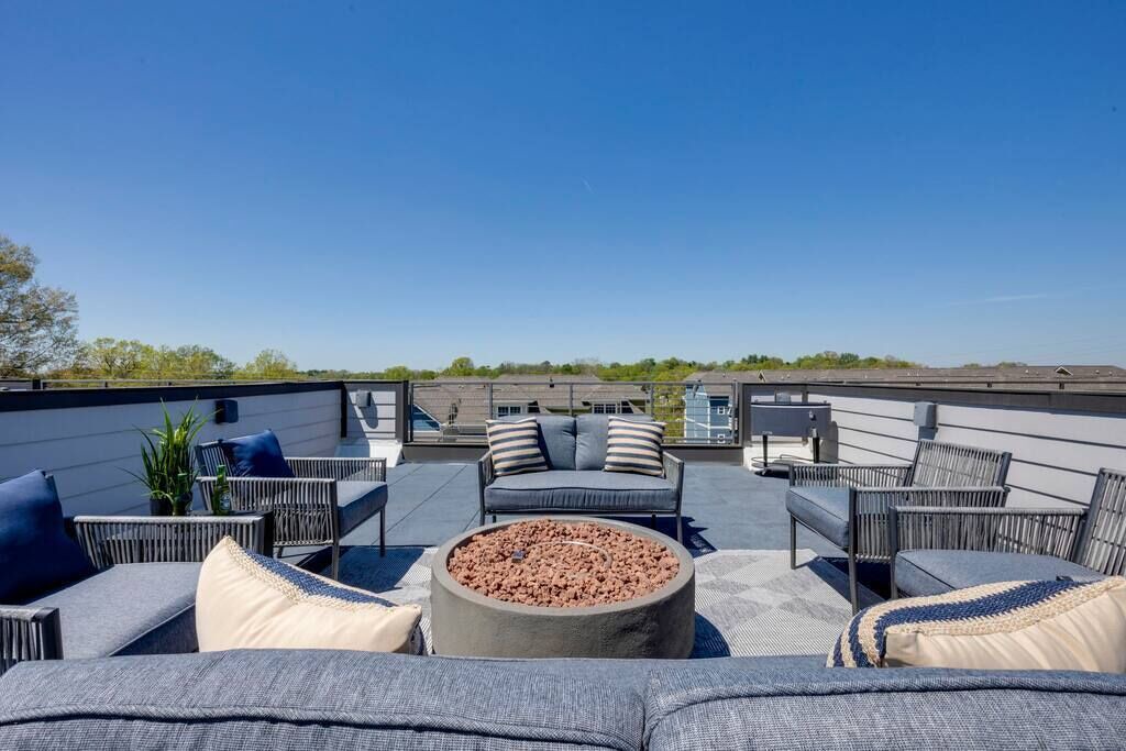 Photo of Patio Balcony in Lakewood