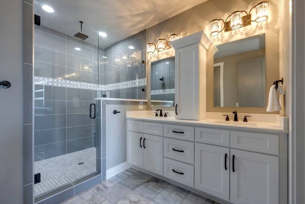 Photo of Bathroom in Lakewood