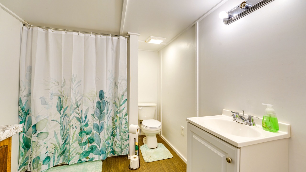 Photo of Bathroom in Gordonville