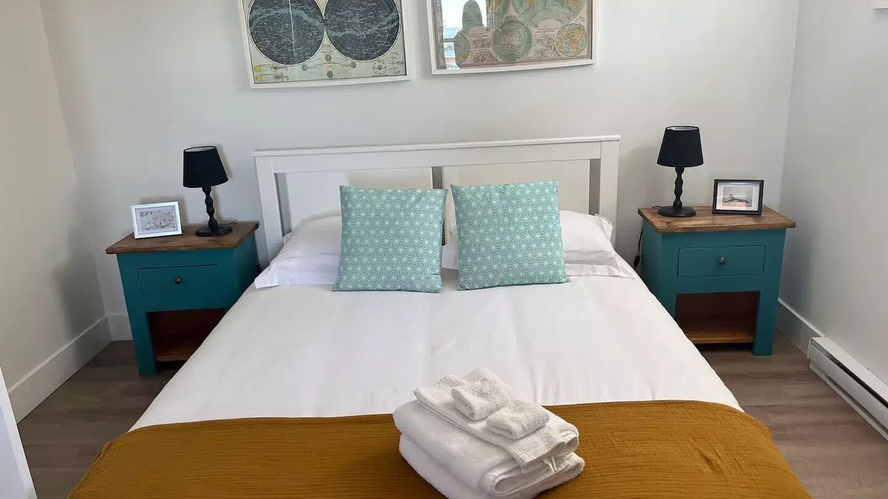 Photo of Bedroom in Summerville Centre