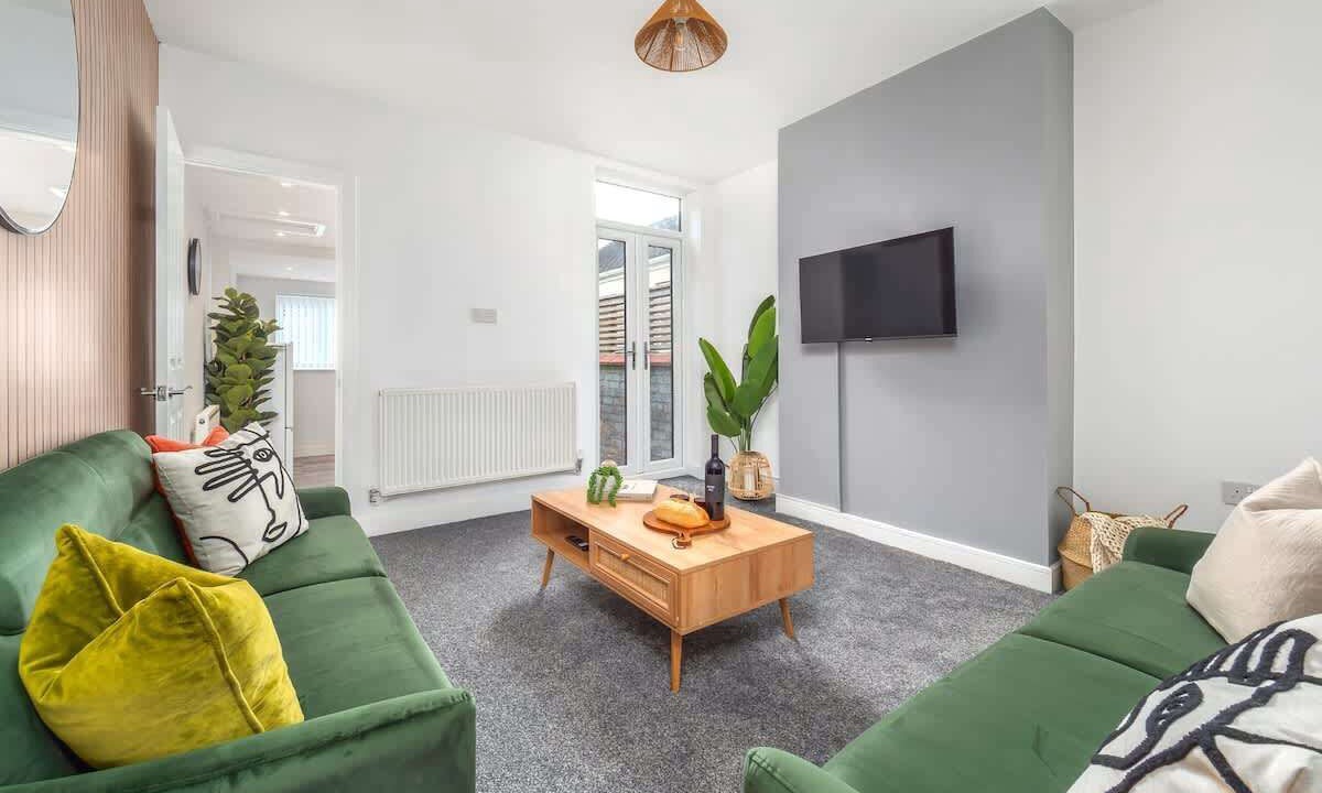 Photo of Livingroom in Stoke-on-Trent