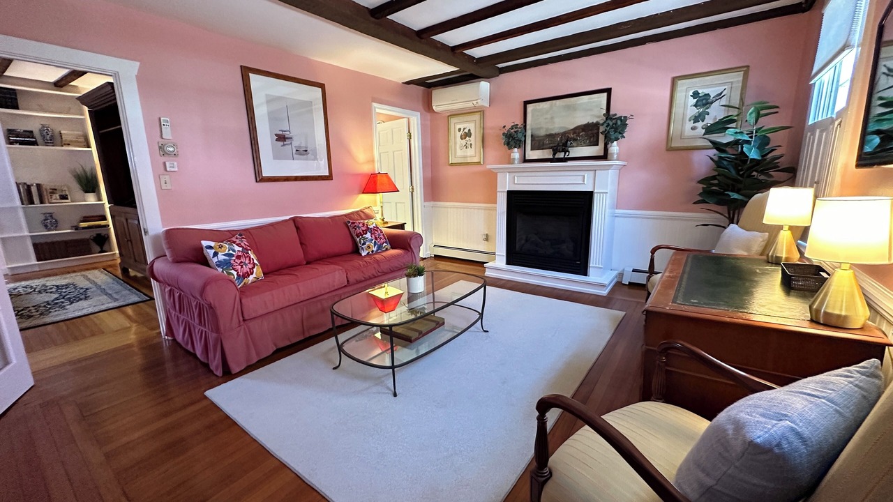 Photo of Bedroom in Newport