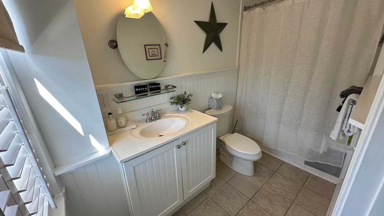 Photo of Bathroom in Newport
