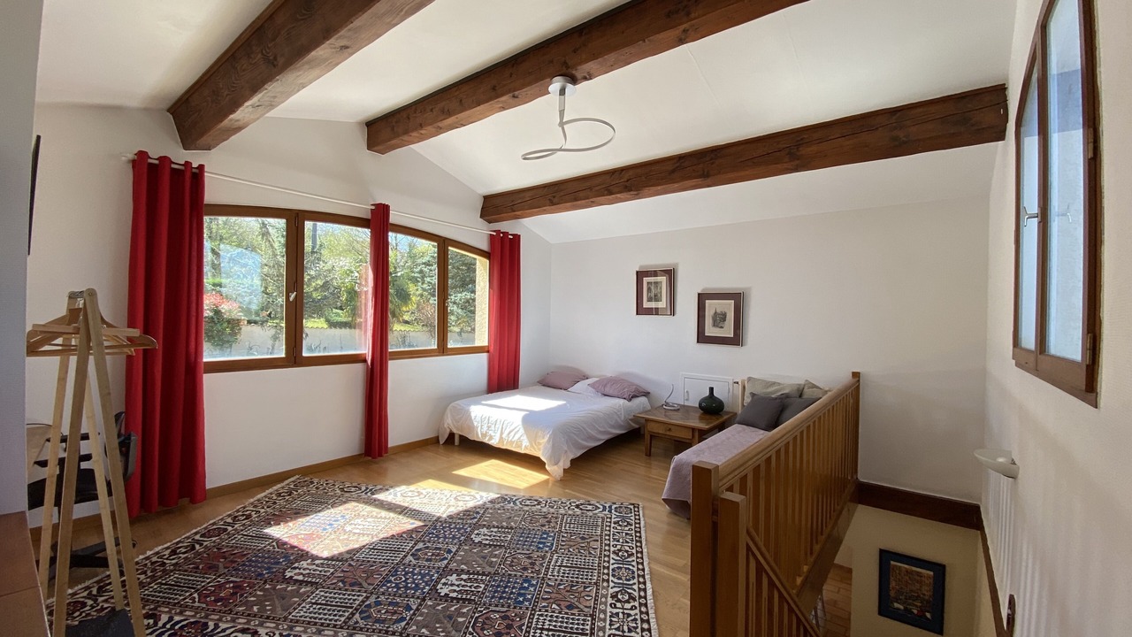 Photo of Bedroom in Saint-Just-Chaleyssin