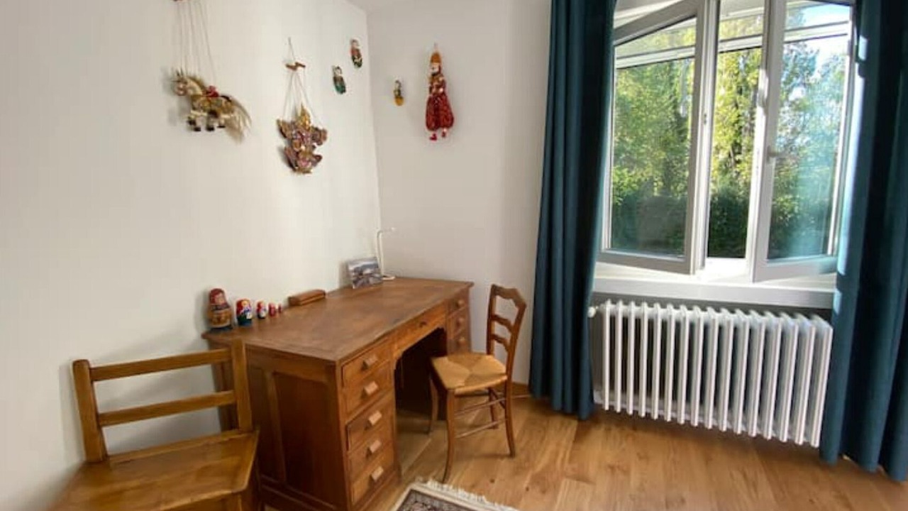 Photo of Bedroom in Saint-Just-Chaleyssin