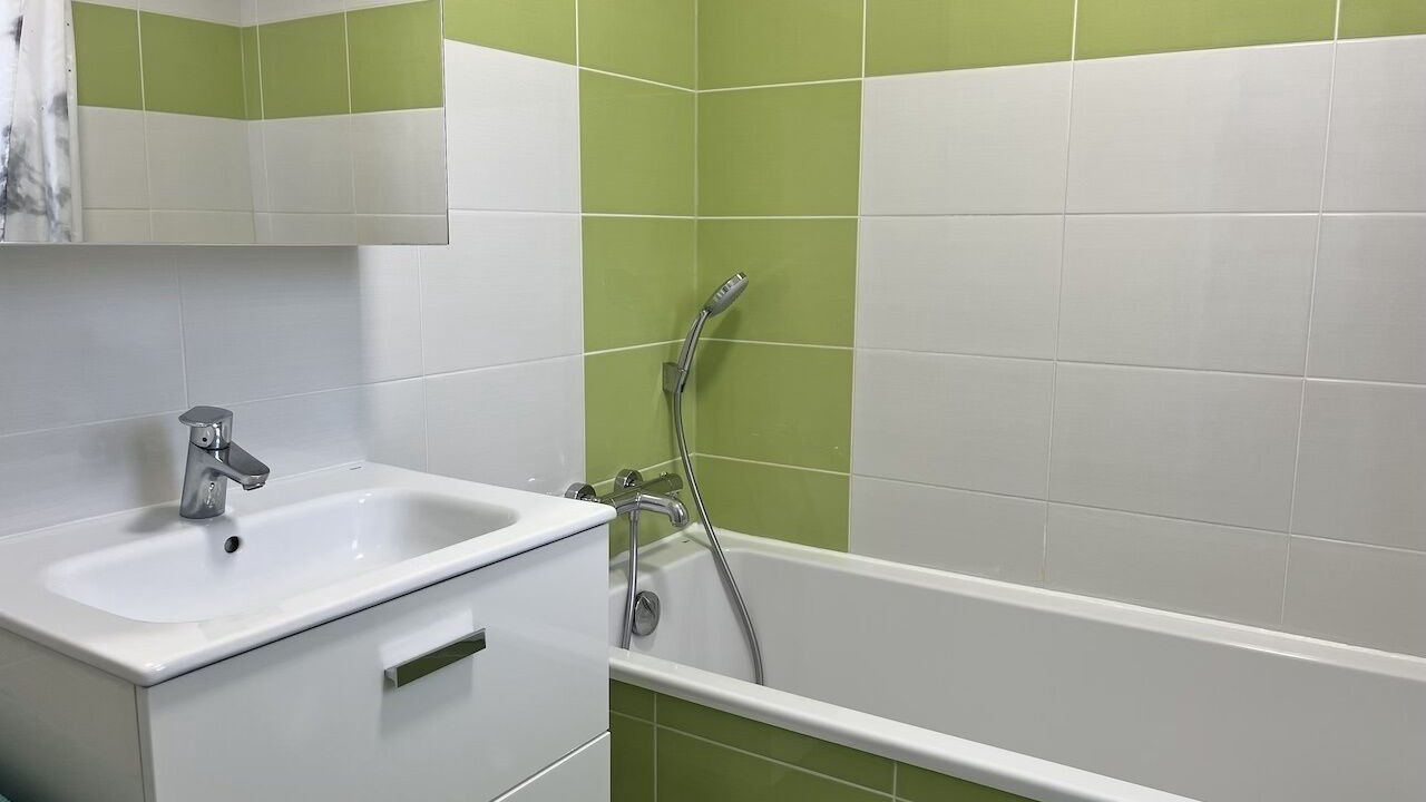 Photo of Bathroom in Teyran