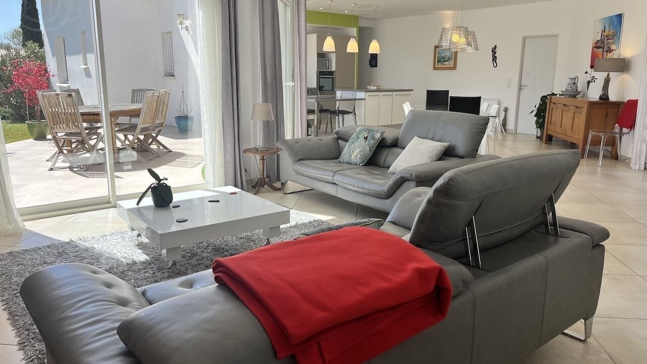 Photo of Livingroom in Teyran