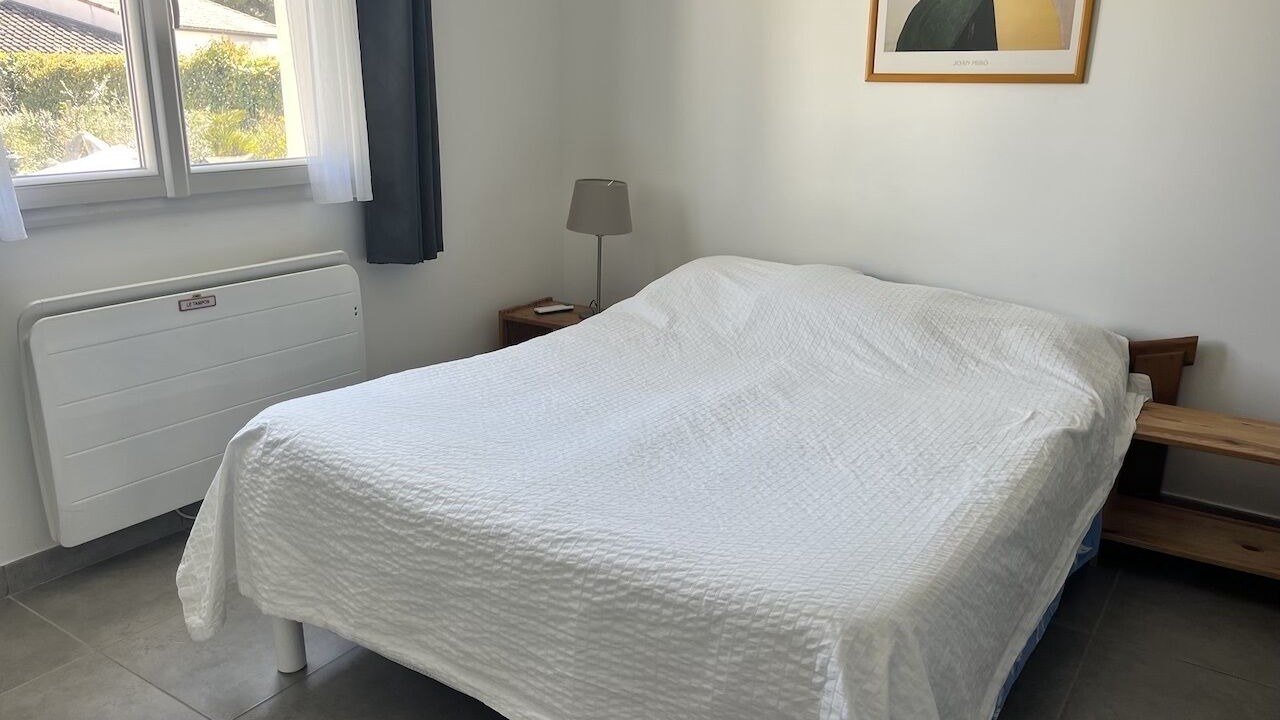 Photo of Bedroom in Teyran