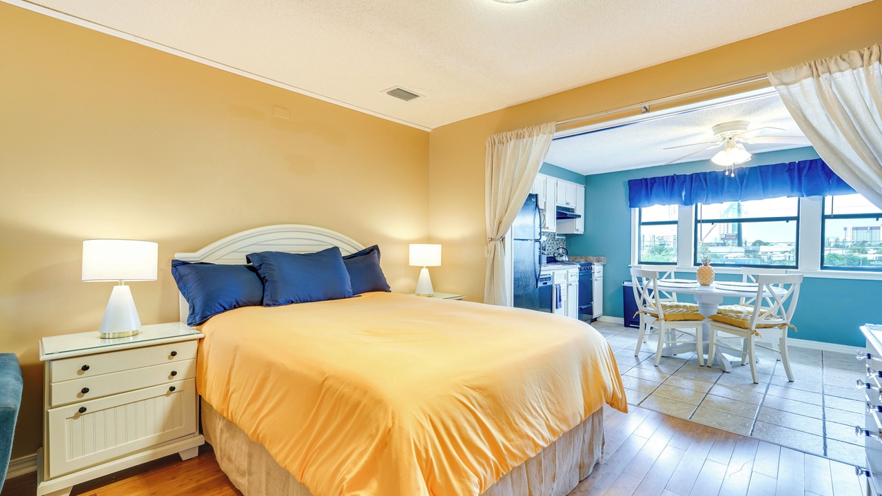 Photo of Bedroom in Gulf Lagoon Beach