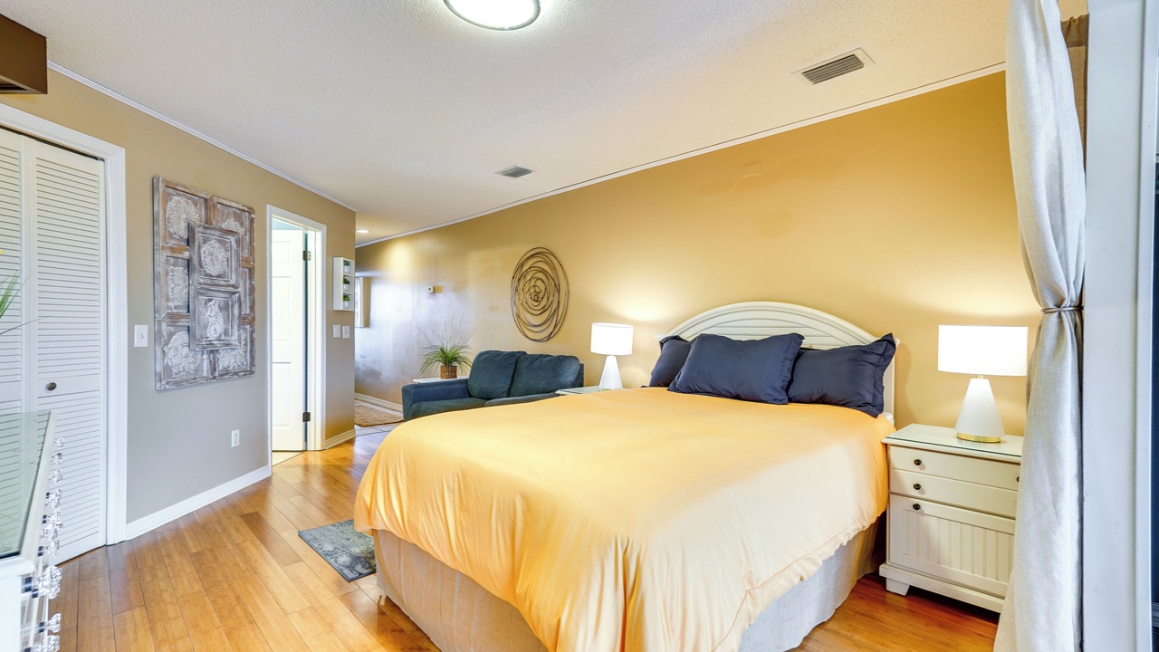 Photo of Bedroom in Gulf Lagoon Beach