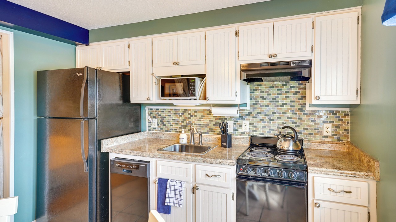 Photo of Kitchen in Gulf Lagoon Beach