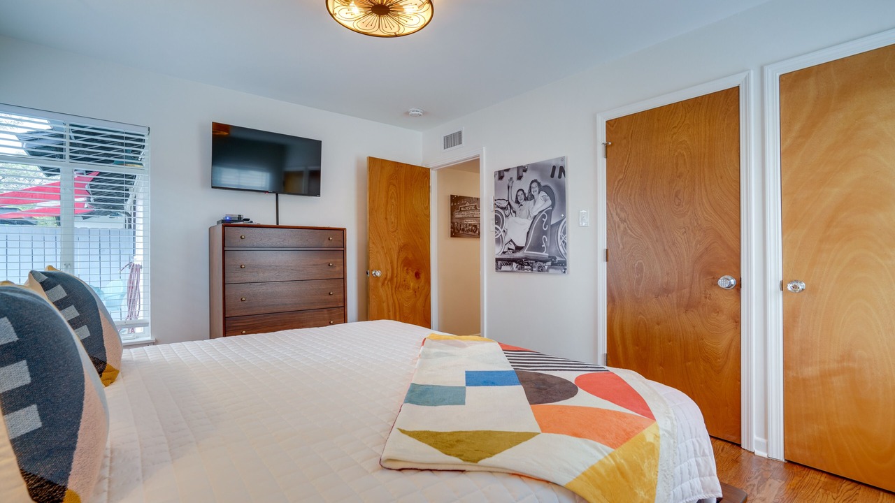 Photo of Bedroom in Alamo Heights