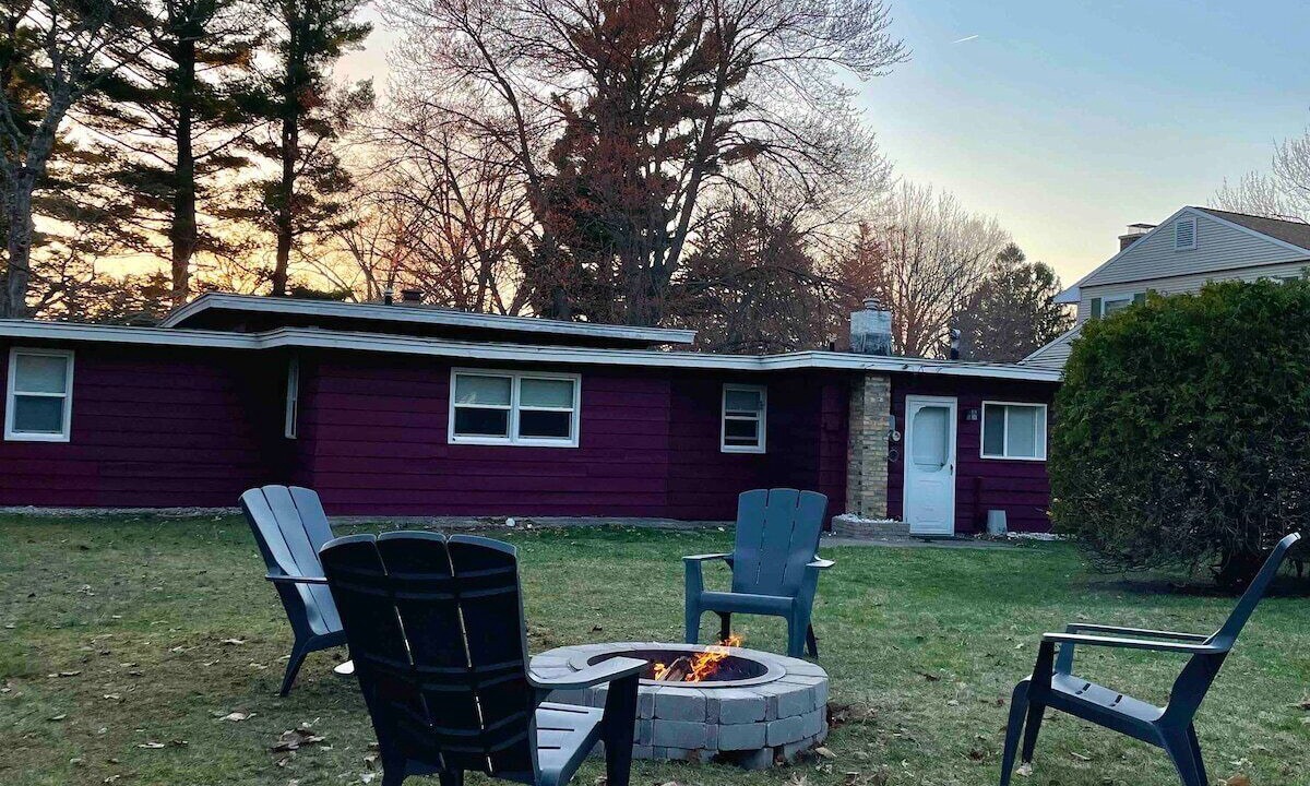 Photo of Outdoor in Whitehall