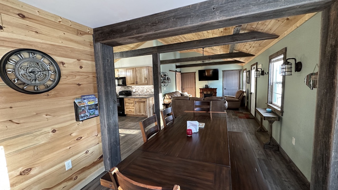 Photo of Livingroom in Tomahawk