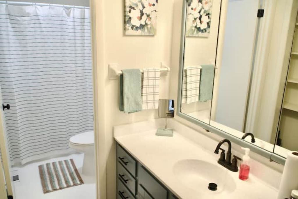 Photo of Bathroom in Antioch