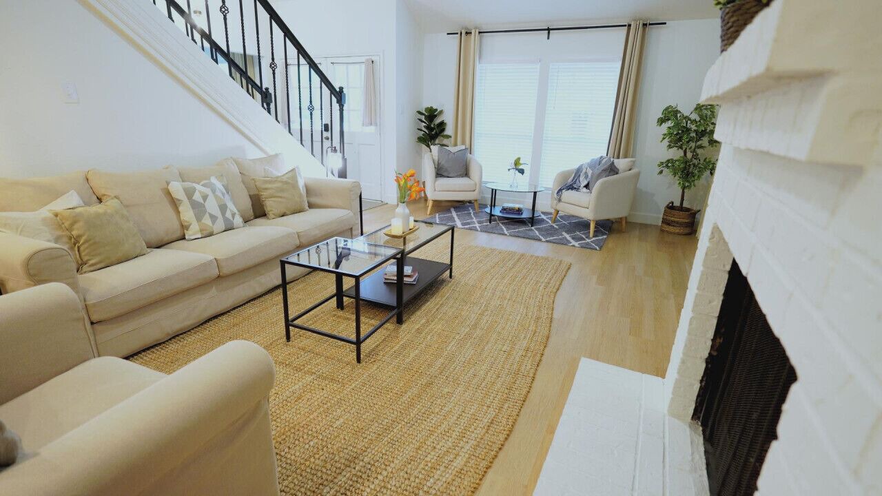Photo of Livingroom in Grogan's Mill