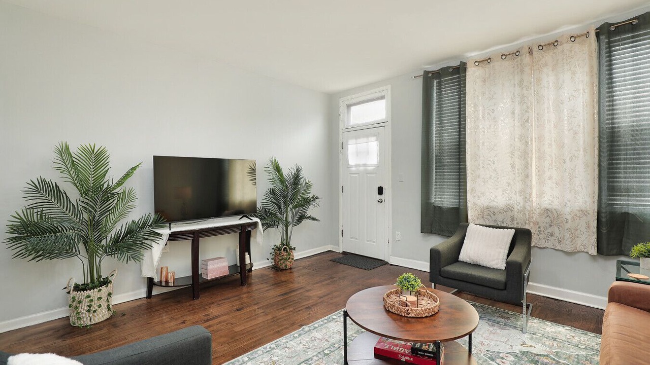 Photo of Livingroom in Bridgeport
