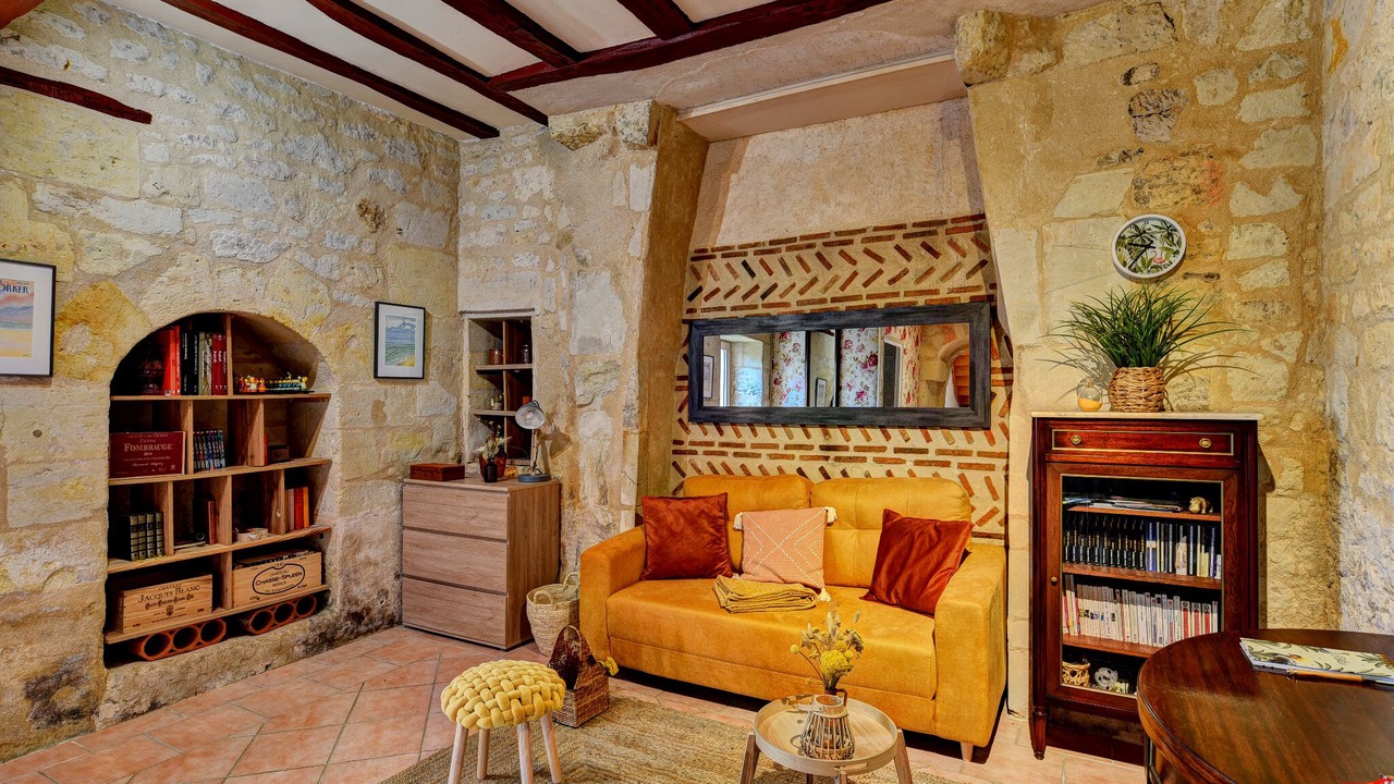 Photo of Livingroom in Deneze-sous-Doue