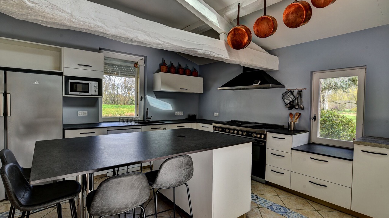Photo of Kitchen in Deneze-sous-Doue