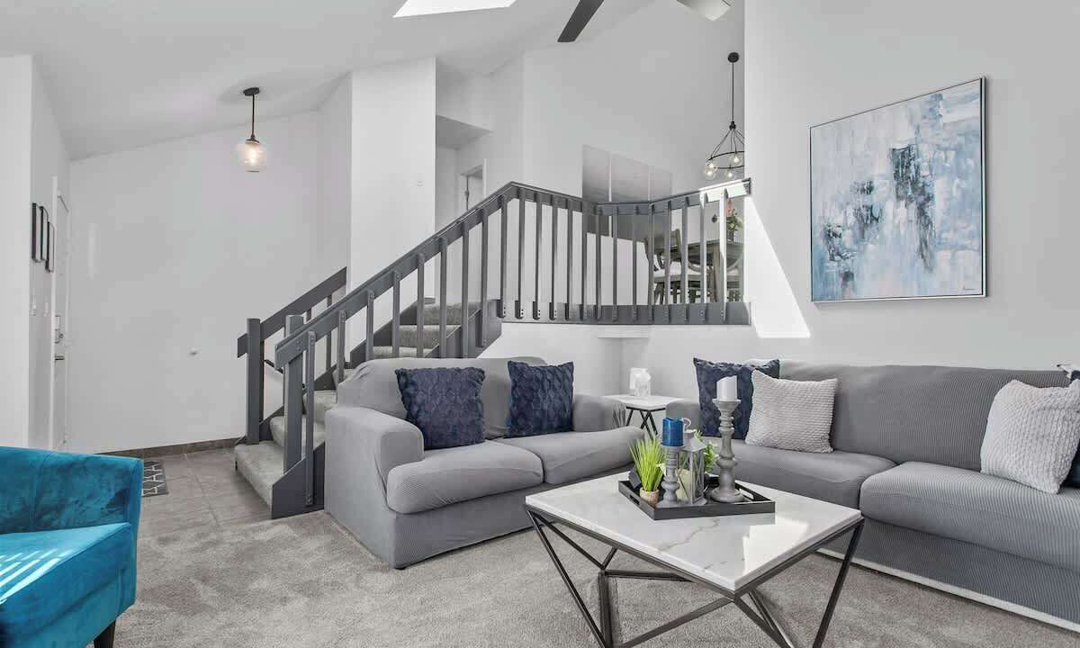 Photo of Livingroom in Olathe
