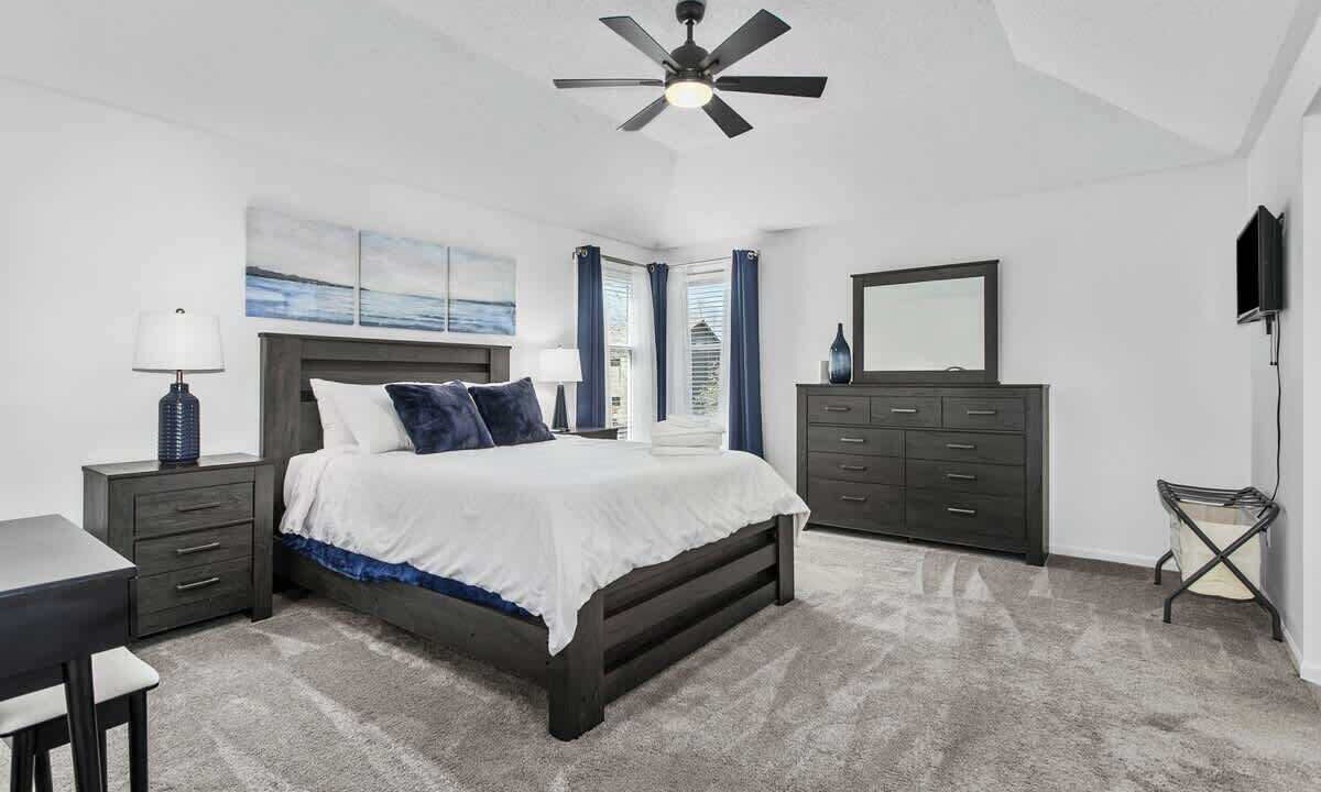 Photo of Bedroom in Olathe