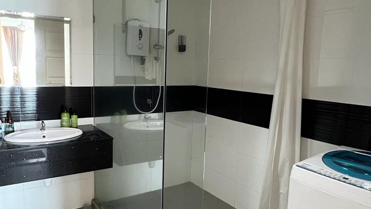 Photo of Bathroom in Downtown George Town