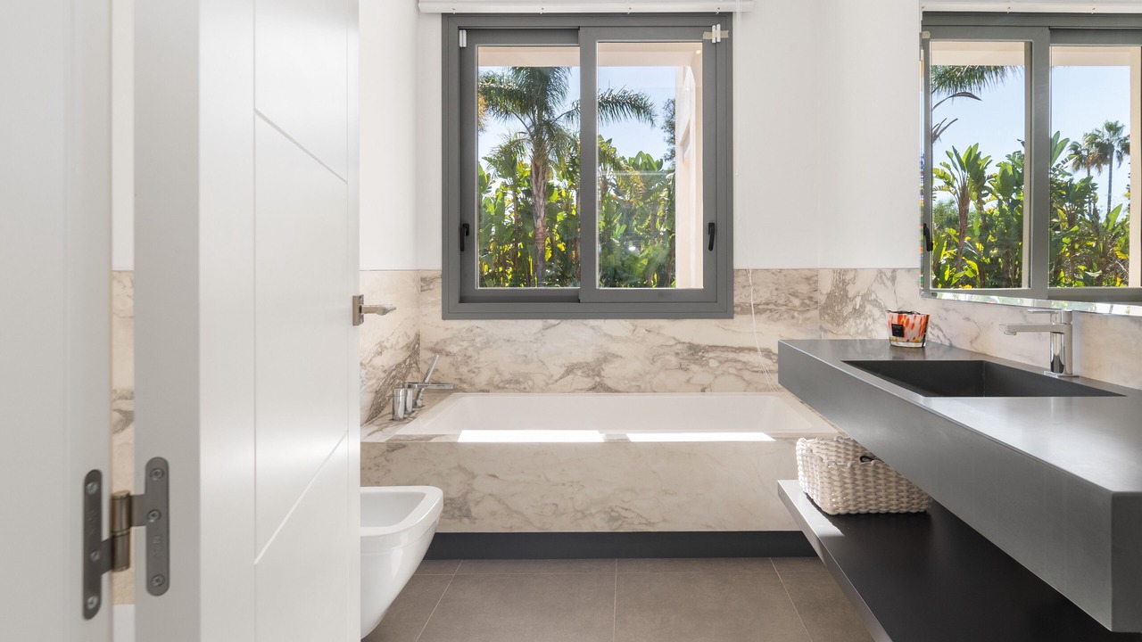 Photo of Bathroom in Atalaya-Isdabe