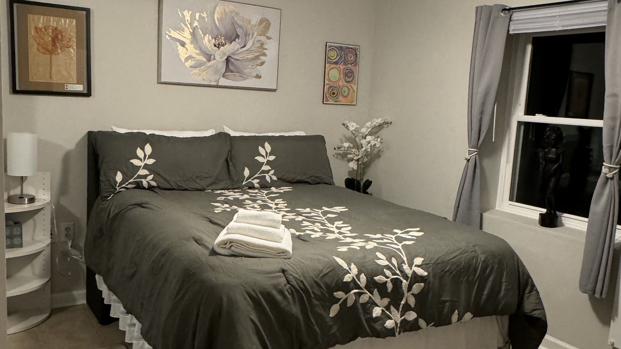 Photo of Others in Columbia