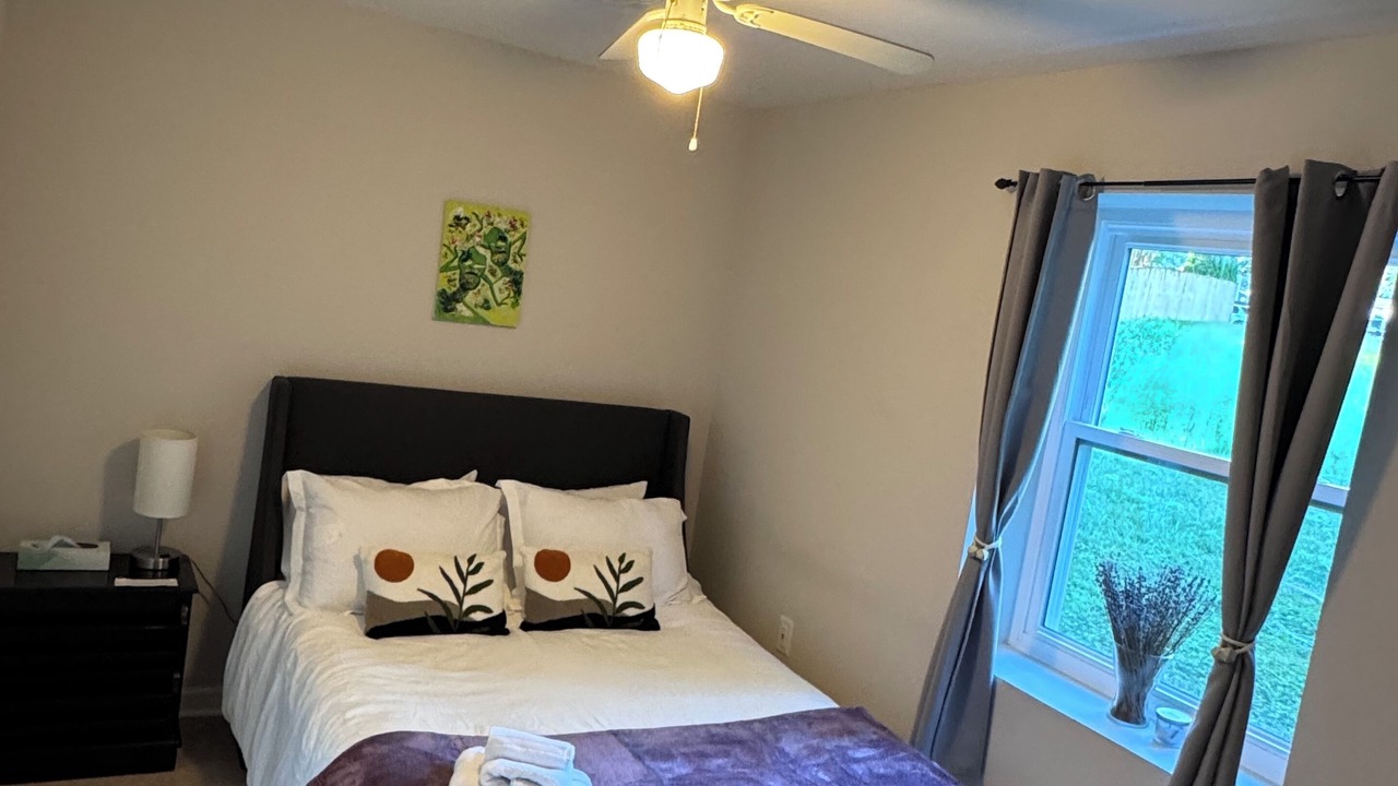 Photo of Others in Columbia