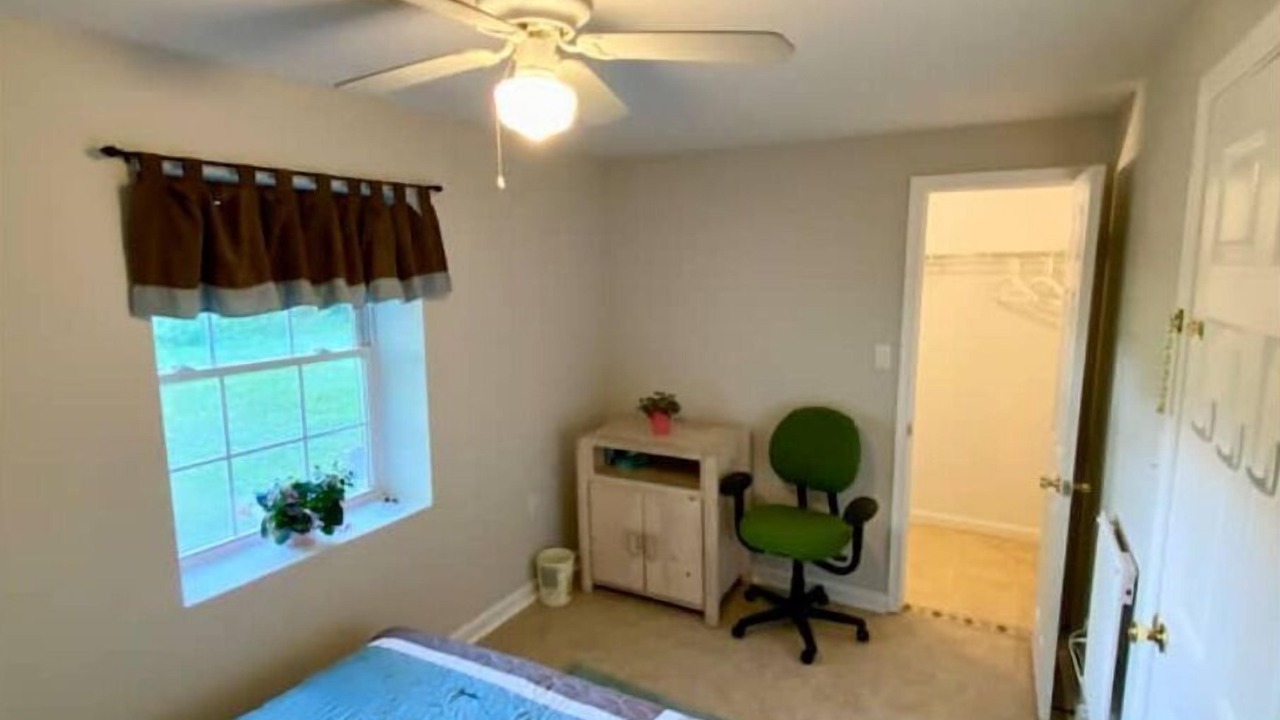 Photo of Others in Columbia