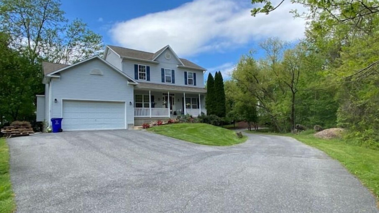 Photo of Others in Columbia