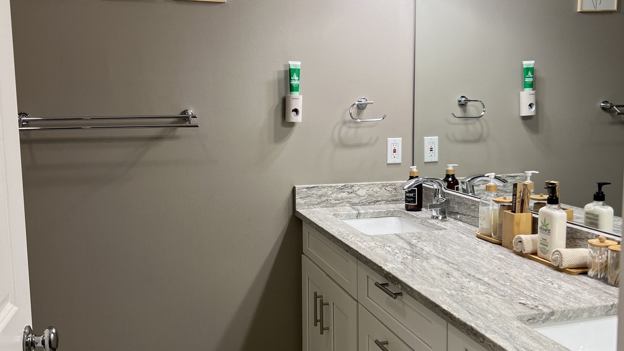 Photo of Bathroom in Benton Park