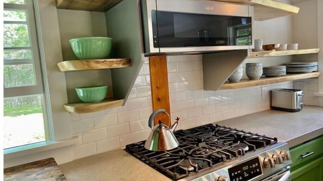 Photo of Kitchen in Warren