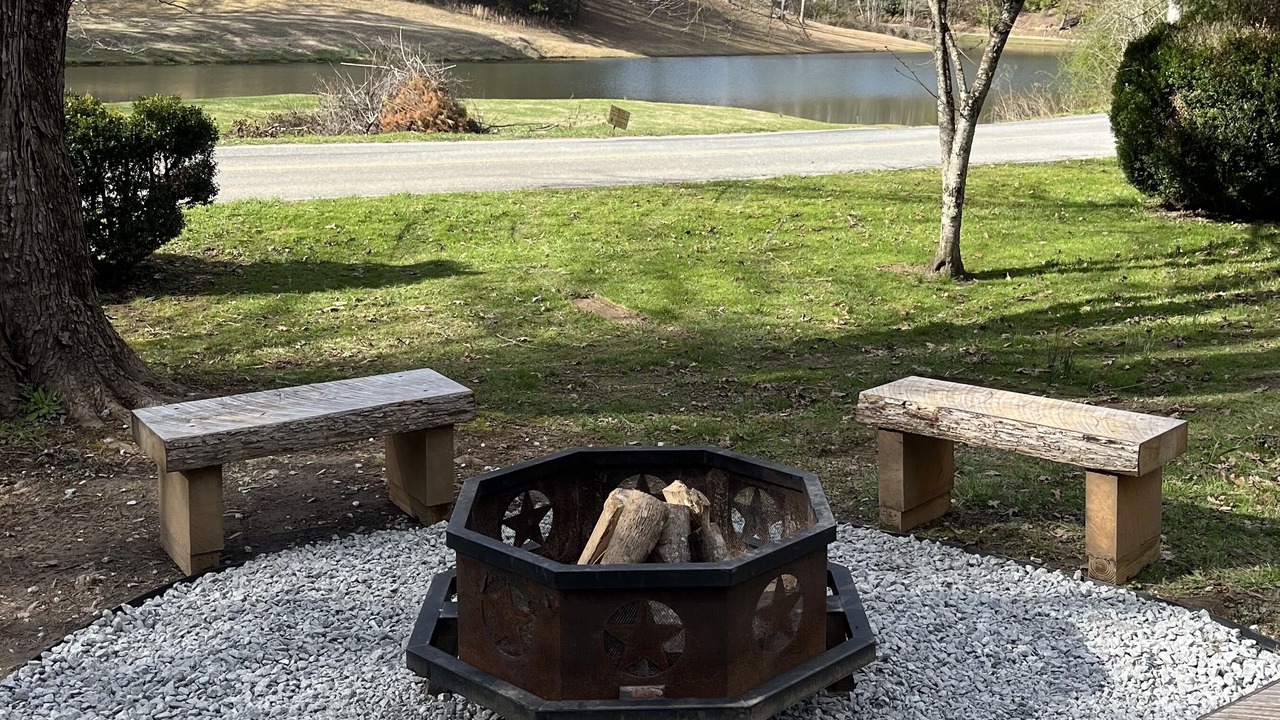 Photo of Outdoor in Almond