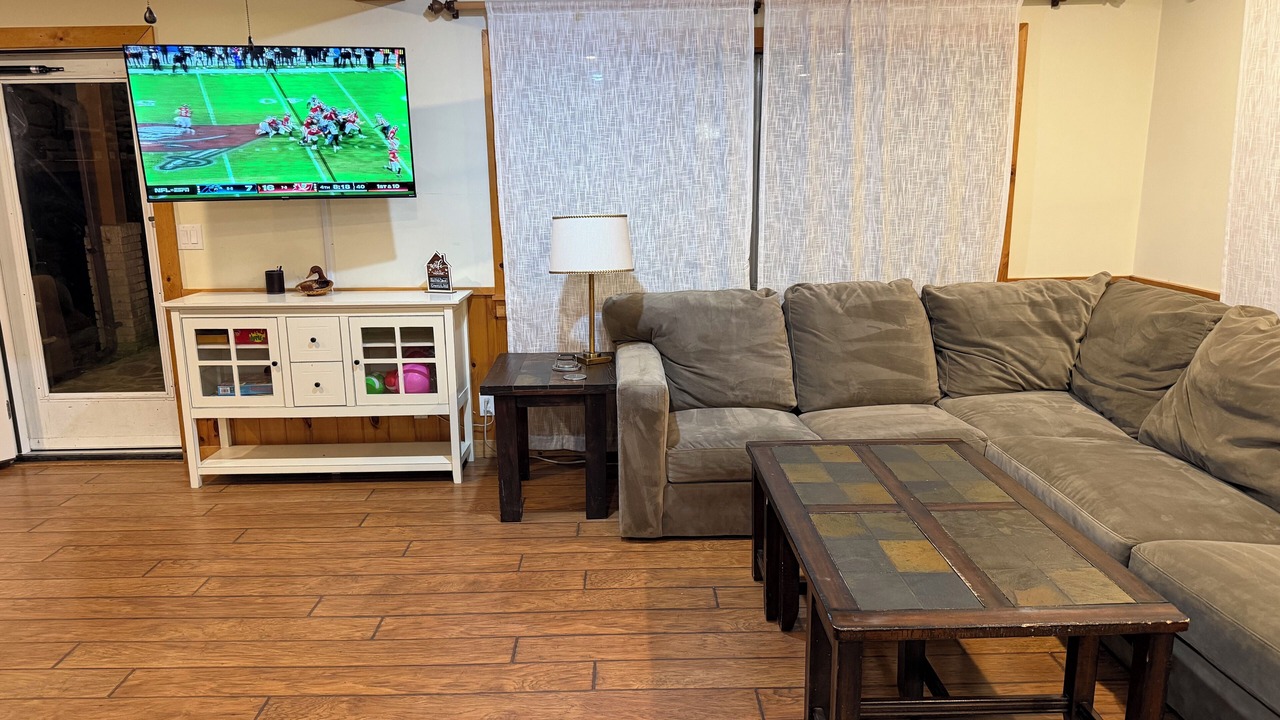 Photo of Livingroom in Almond