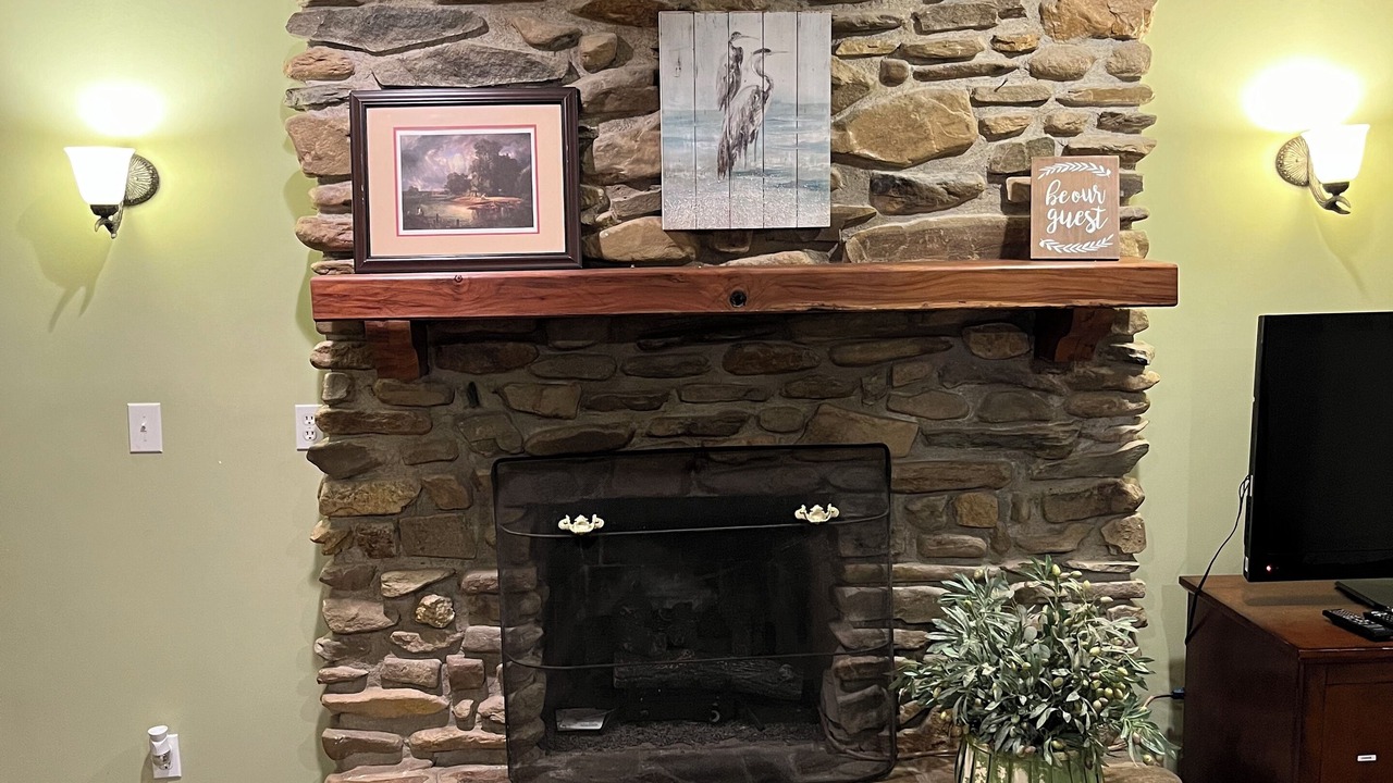 Photo of Livingroom in Almond