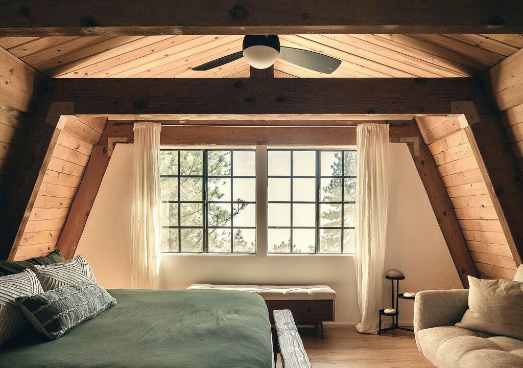 Photo of Bedroom in Running Springs
