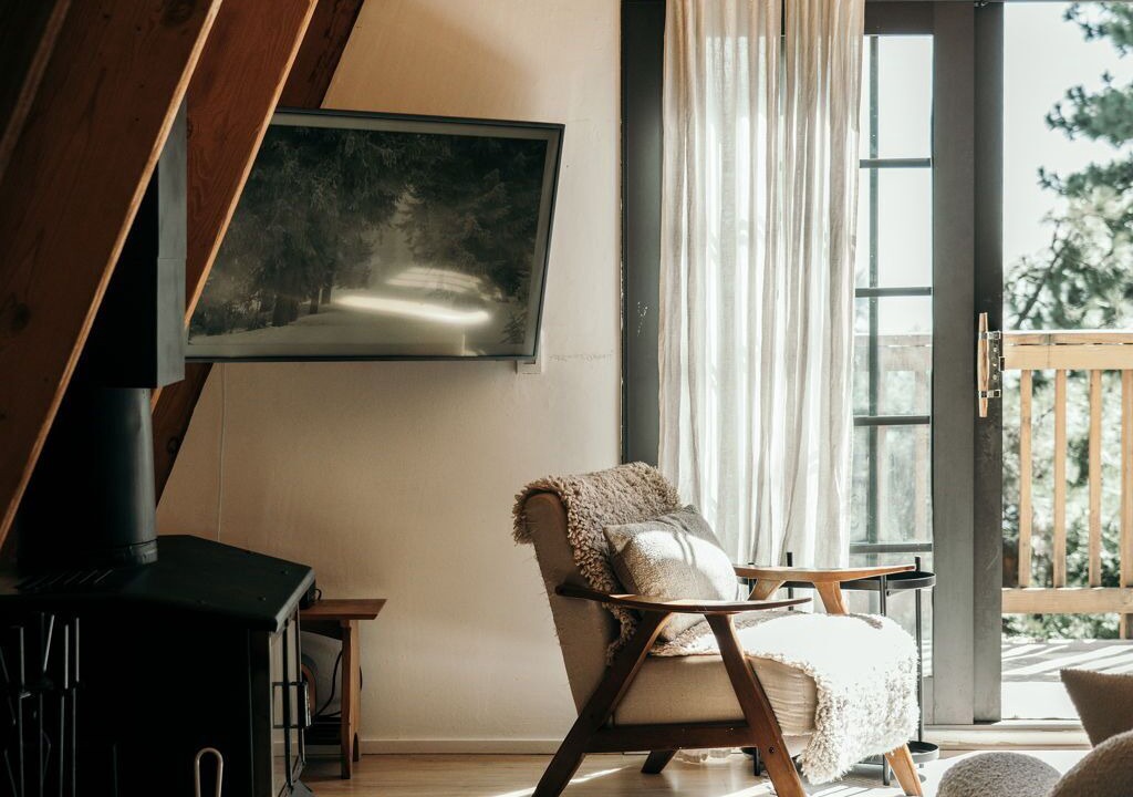 Photo of Livingroom in Running Springs